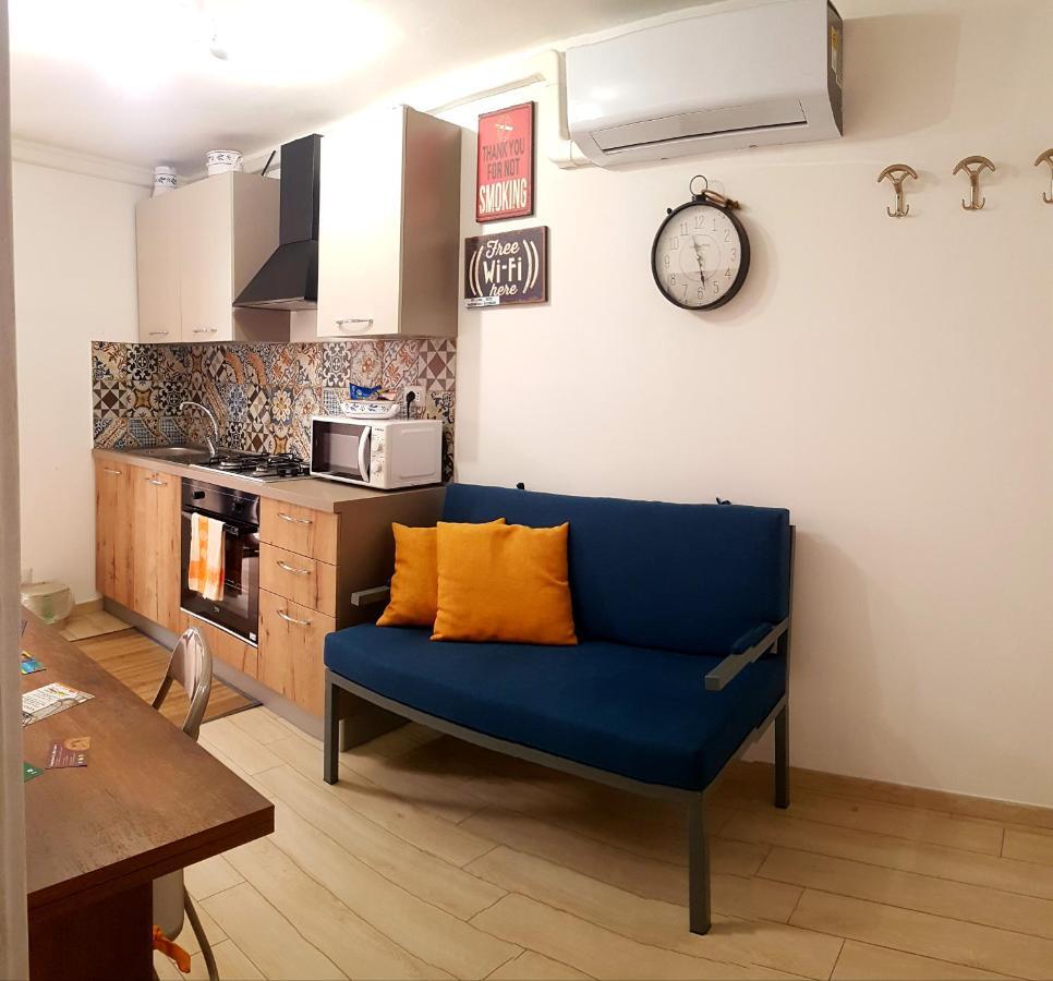 Porta Terra Apartment Чефалу Екстер'єр фото